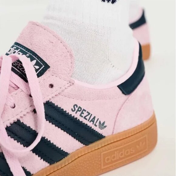Adidas Hanball Spezial W Clear Pink / Arctic Night / Gum- NEW - Picture 3 of 9